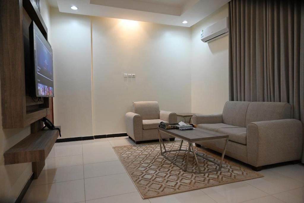 Apartment العابرة للشقق المخدومة *